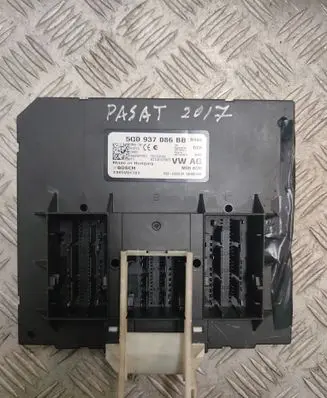 Volkswagen PASSAT B8 Comfort/convenience module 5Q0937086BB