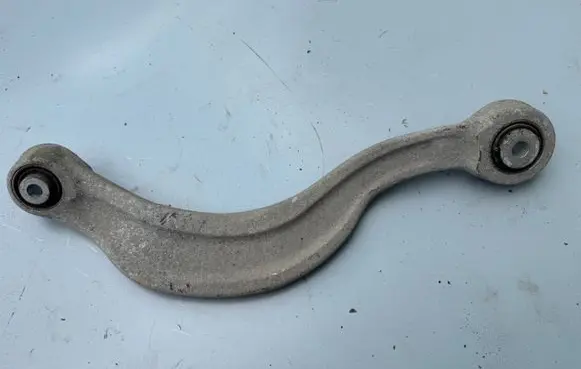 Audi e-tron Rear control arm 4M0505372