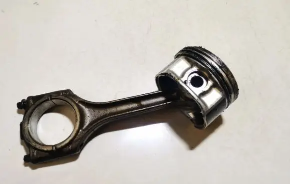 Audi A4 S4 B5 8D Piston with connecting rod 077b bhs