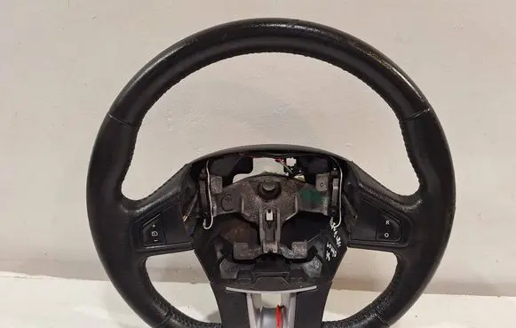 Renault Latitude (L70) Steering wheel