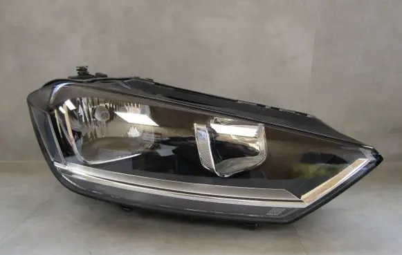 Volkswagen Golf Sportsvan Headlight/headlamp 517941006B