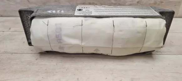 Audi A4 S4 B7 8E 8H Passenger airbag 8E1880204B 8E1880204 305331199ZZZAC