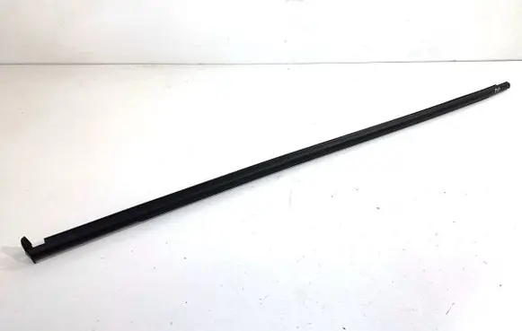 Seat Ateca Front door glass trim molding 575839477D
