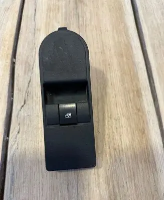 Opel Zafira B Electric window control switch 13228709 5011