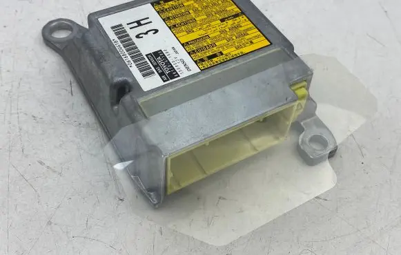 Toyota Prius+ (ZVW40) Airbag control unit/module 8917047180 1508001680