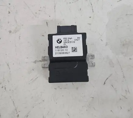 BMW X3 G01 Fuel injection pump control unit/module 5A0EEC9 11812010 2109080827