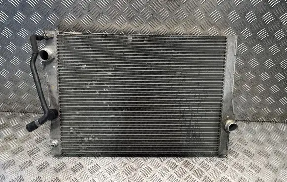 BMW X5 E70 Coolant radiator 7533472