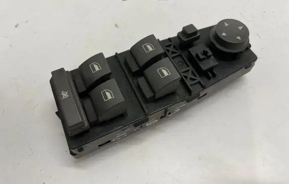 BMW 7 E65 E66 Electric window control switch 6943055