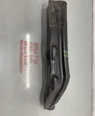 BMW 1 F40 Fender foam support/seal 7448812