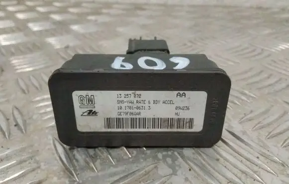 Opel Zafira B ESP acceleration yaw rate sensor 13257072