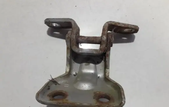 Mazda 626 Rear door lower hinge