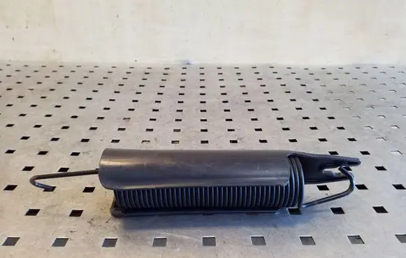 Audi A6 C7 Tailgate/trunk/boot tension spring 8T0827339D