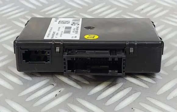 Volkswagen Touareg II Gateway control module 7P6907530M 535189877 7P6907530F