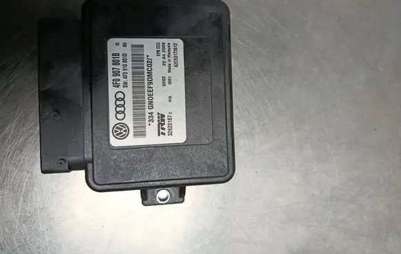 Audi A6 S6 C6 4F Hand brake control module 4F0907801B 4F0910801D A2C53173612