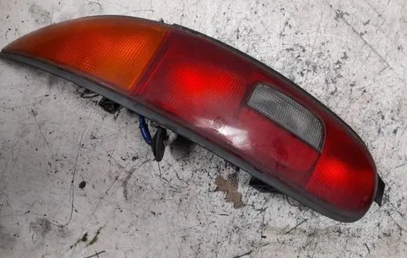 Mazda MX-3 Rear/tail lights 6310401L