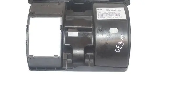 Mercedes-Benz Vito Viano W639 Interior heater climate box assembly A6398301160 ZGS014 0076498