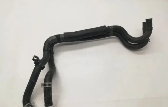 Mazda CX-5 Engine coolant pipe/hose