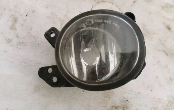 Mercedes-Benz B W245 Front fog light A2518200856 0305076002