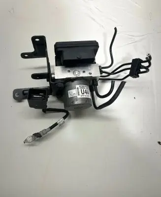 KIA Sorento ABS Pump 6158945100 LL318C301196 58900C