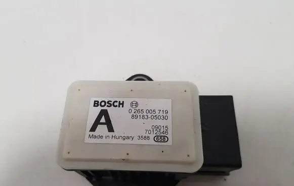 Toyota Avensis T270 ESP acceleration yaw rate sensor 1275100464 8918305030