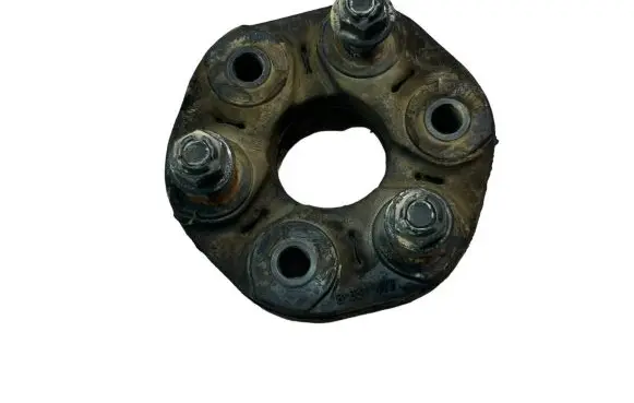 BMW 8 G16 Rear prop shaft donut coupling/joint 8681477 26118681477