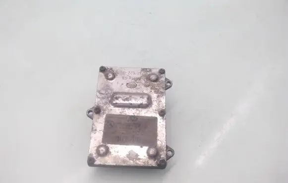 Mercedes-Benz E W211 Headlight ballast module Xenon 5DF00827900