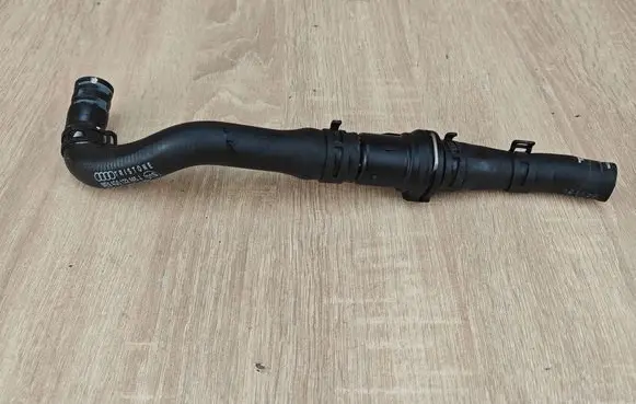 Audi A6 S6 C7 4G EGR valve line/pipe/hose 4G0122445J