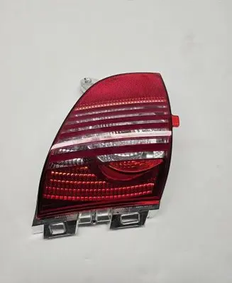 Peugeot Partner Reverse light 2NR009774