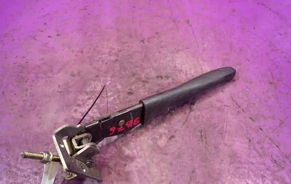 Peugeot 206 CC Handbrake/parking brake lever assembly