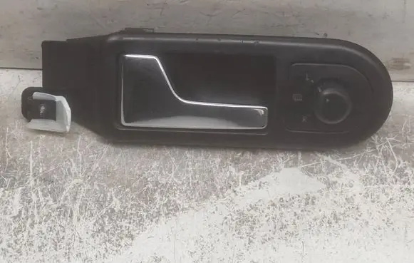 Volkswagen Golf IV Front door interior handle 3B1837113