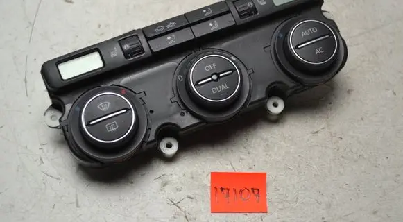 Volkswagen Eos Climate control unit 1Q0907044AE 5HB01010611 SW0405