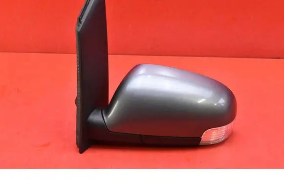 Volkswagen Cross Touran I Front door electric wing mirror 010744