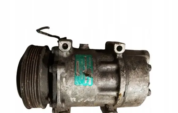 Renault Scenic I Air conditioning (A/C) compressor (pump) SD7V16