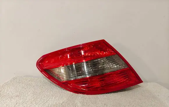 Mercedes-Benz C AMG W204 Rear/tail lights 