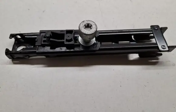 Jeep Grand Cherokee Seat belt height adjuster 605300800F 04664338AD 4664338AD