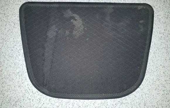 Side speaker trim/cover