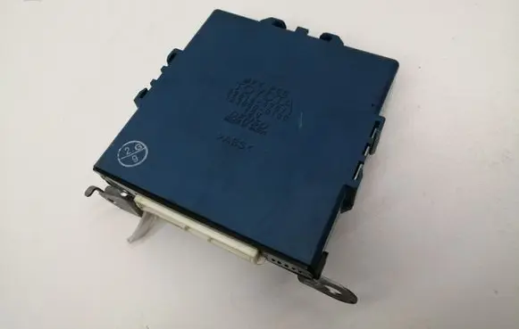 Toyota Prius (XW20) Other control units/modules 8961847011 1238000100
