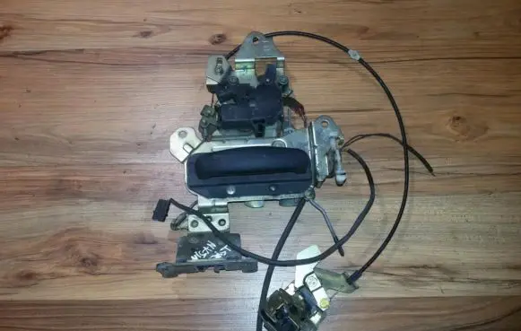 Nissan Quest Rear door lock