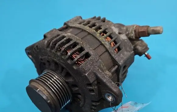 Opel Astra H Generator/alternator IMPRK1607274