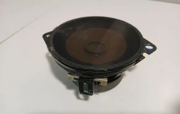 Chrysler Grand Voyager V Panel speaker 36670D 05064120AB 32307J0202