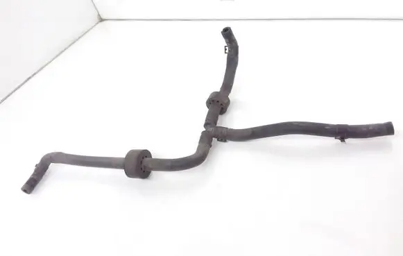 Volkswagen Golf VI Engine coolant pipe/hose