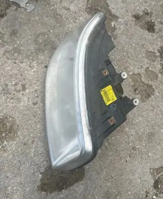 Volkswagen Multivan T5 Headlight/headlamp 7H1941016L 0301195202