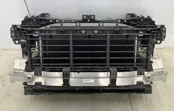 Porsche Cayenne (9Y0 9Y3) Front piece kit 9Y0807109B 9Y0805594L 4M0816411M