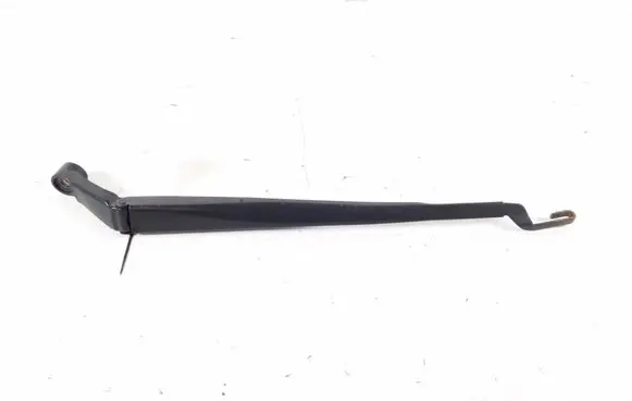 Toyota Auris 150 Front wiper blade arm 85221-02190