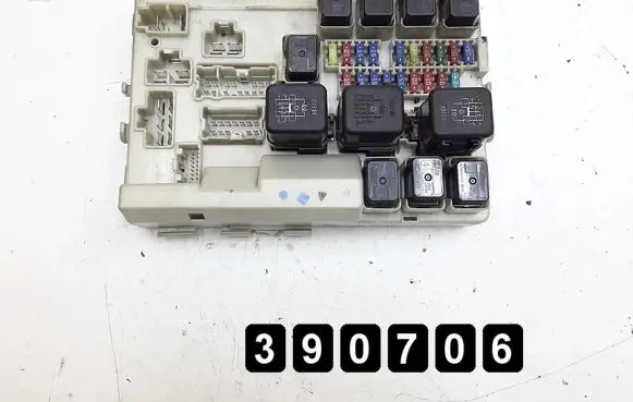 Nissan Quest Fuse module 284b7ck020