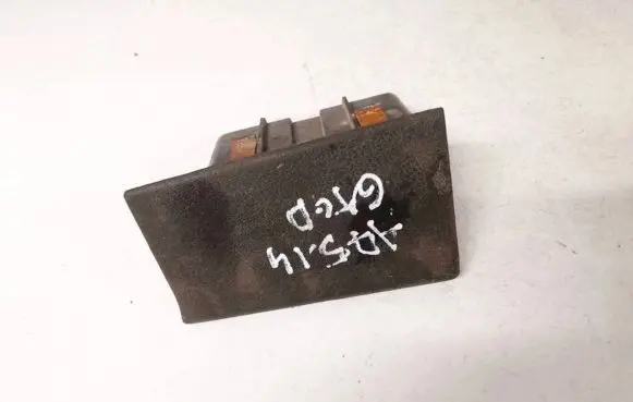 Opel Omega A Car ashtray 90230850 85501-b