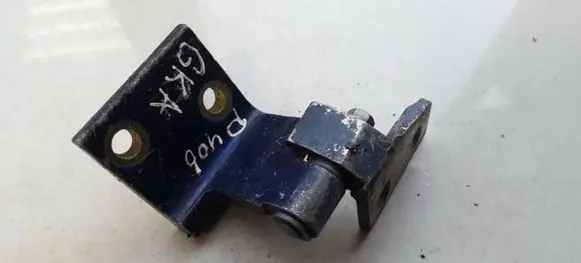 Peugeot 406 Rear door lower hinge