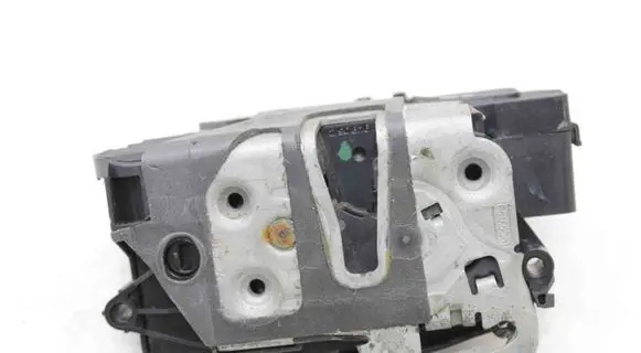 Ford Galaxy Coupe door lock (next to the handle) EM2AU21813DD