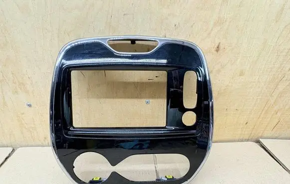 Renault Captur Panel trim 682705384R 682702540R 682700795R