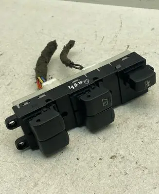 Nissan Qashqai+2 Electric window control switch 25401BB65B 25401BR65B 20284D